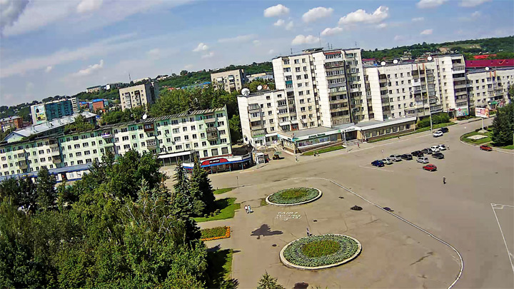 Онлайн веб-камера на площади Владимира Ленина в Бийске (Бийск, Россия)